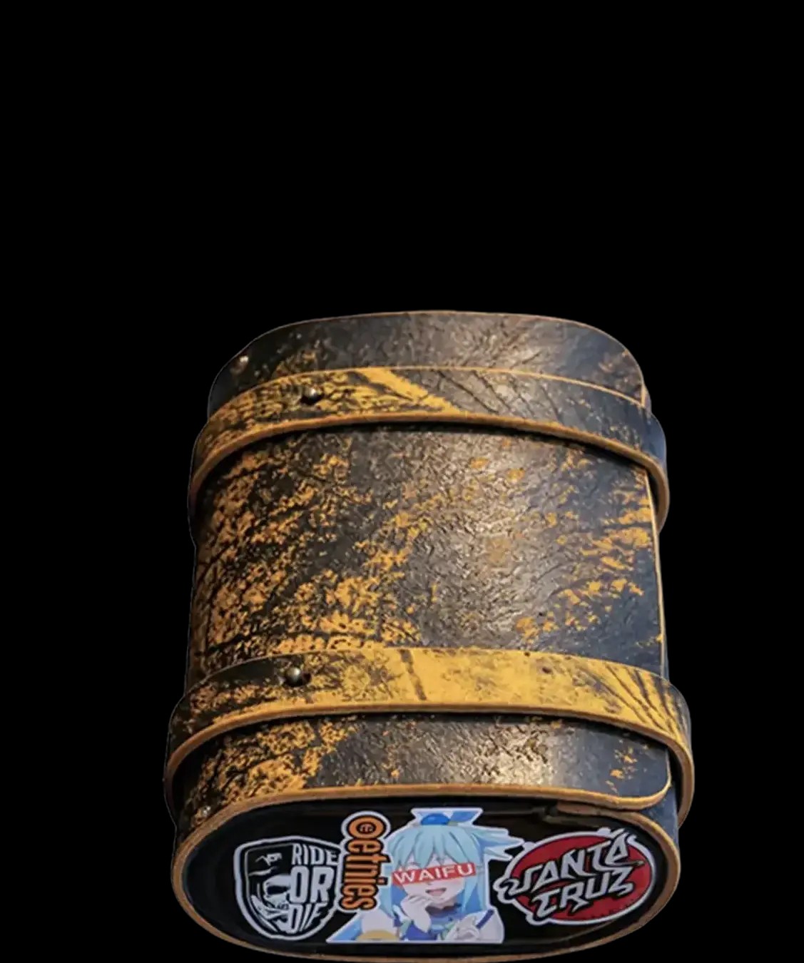 Oval crust leather box
